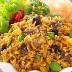 Gambar Makanan Nasi Goreng Gila, Cikarang 9