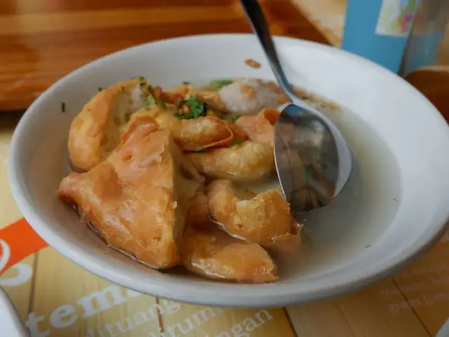 Gambar Makanan Bakso Cuangki dan Batagor Serayu 9