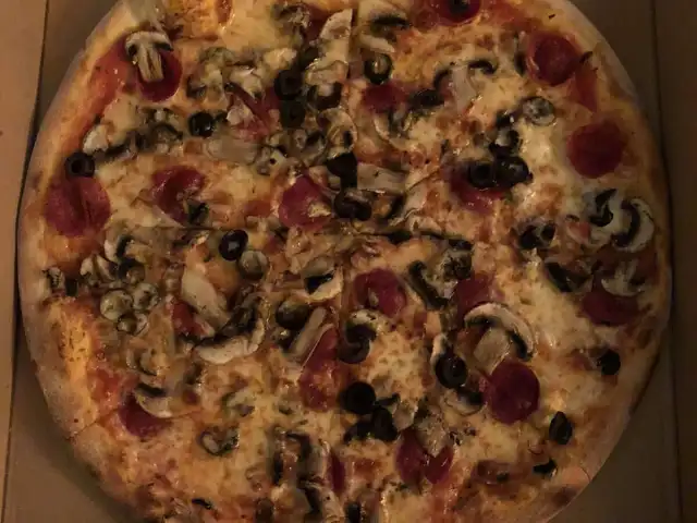 Pizza Nella İtaliano'nin yemek ve ambiyans fotoğrafları 11