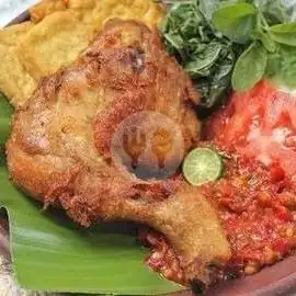Gambar Makanan Ayam Penyet The Queen Flyover, Tarumanegara 15