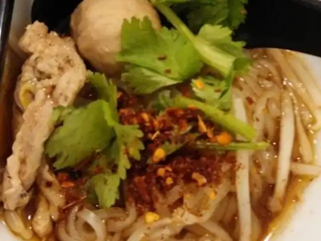Aroi Jing Jing Boat Noodle Food Photo 2