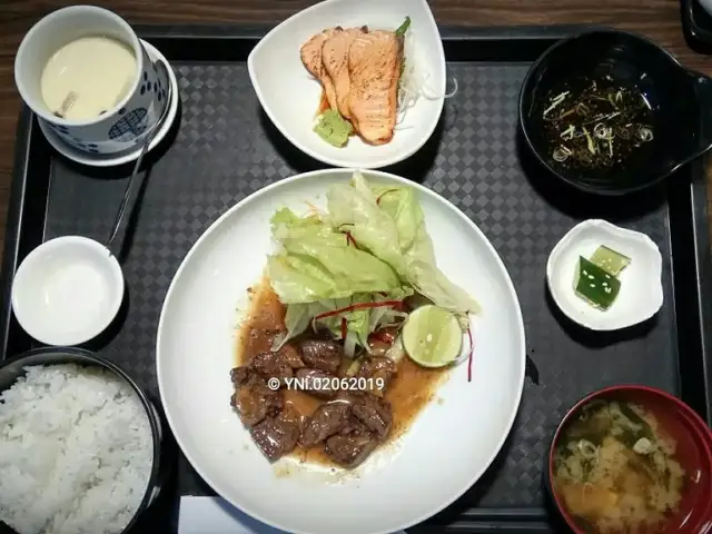 Gambar Makanan HIBIKI Japanese Restaurant 1