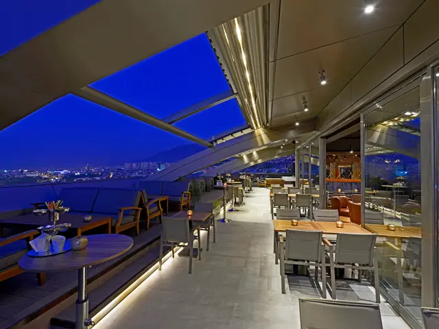 Olympos Roof Restaurant Bar - Mercure Bursa Hotel'nin yemek ve ambiyans fotoğrafları 5
