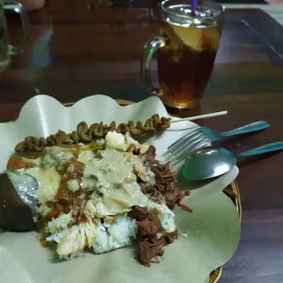 Gudeg Banyumas Bu Anik