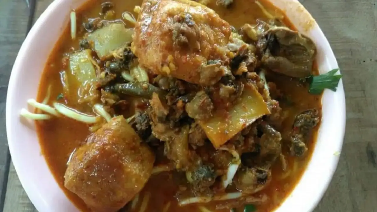 Warung Ibu Azie