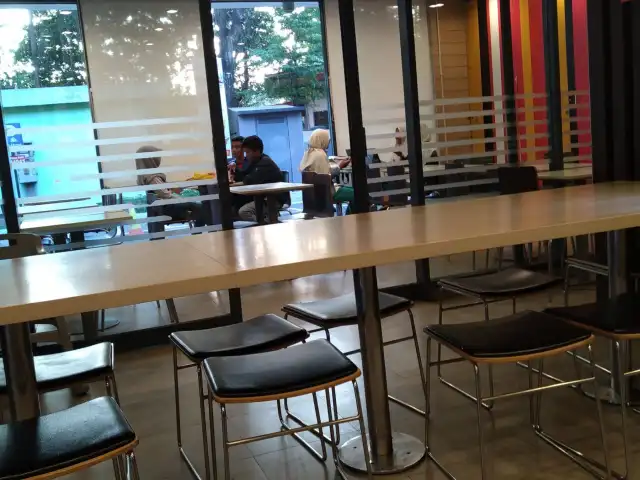 Gambar Makanan McDonald's 12