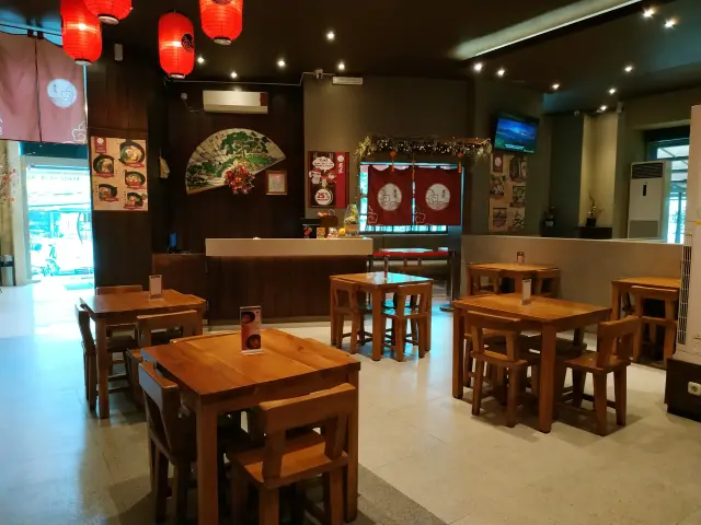 Gambar Makanan Kadoya Restaurant 4