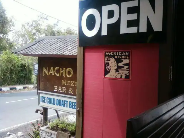 Gambar Makanan Nuri's Nacho Mama 10