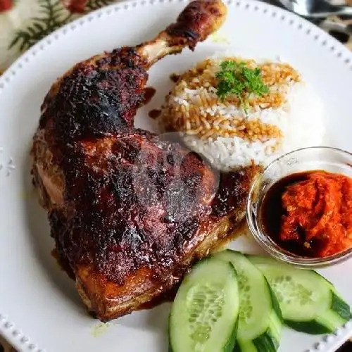 Gambar Makanan Makan Ayam Yok, Suryanata 19