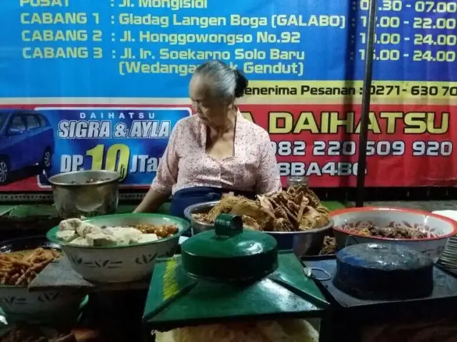 Gambar Makanan Gudeg Ceker Margoyudan 6