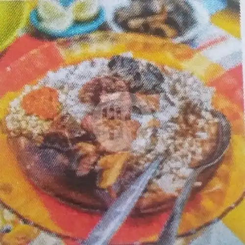 Gambar Makanan NASI BHUK UMIK MOH, Jl.ZAENAL ZAKSE GG. 4 JODIPAN 20