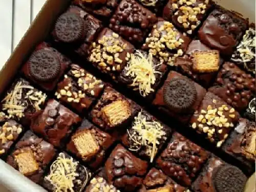 Brownies VIO Kitchen, Lestari Elok 3