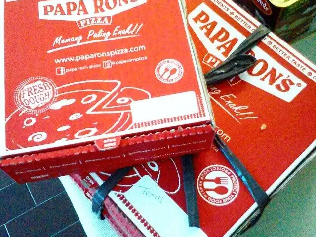 Gambar Makanan Papa Ron's Pizza 9