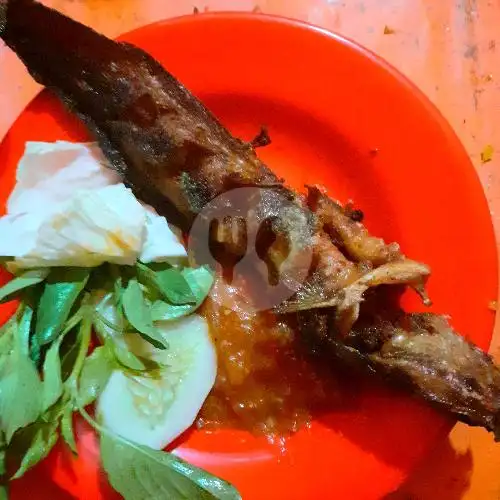 Gambar Makanan Ayam Goreng Empoek Bang Thoyib, Serpong 12