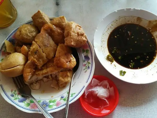 Gambar Makanan Tahu Pong Semarang Gajah Mada 1