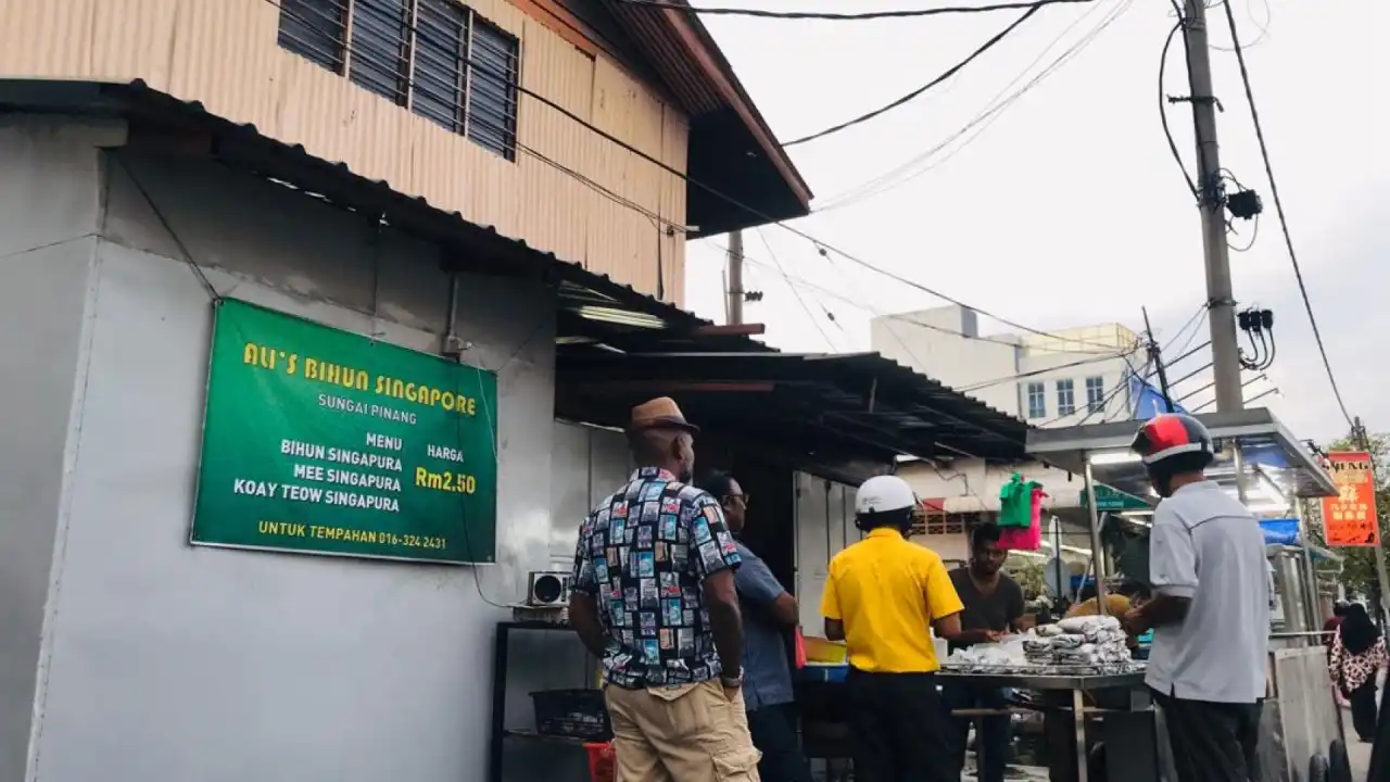 The Famous Bihun Singapore