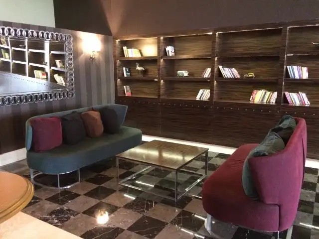 Lobby Bar - İstanbul Gönen Hotel'nin yemek ve ambiyans fotoğrafları 11