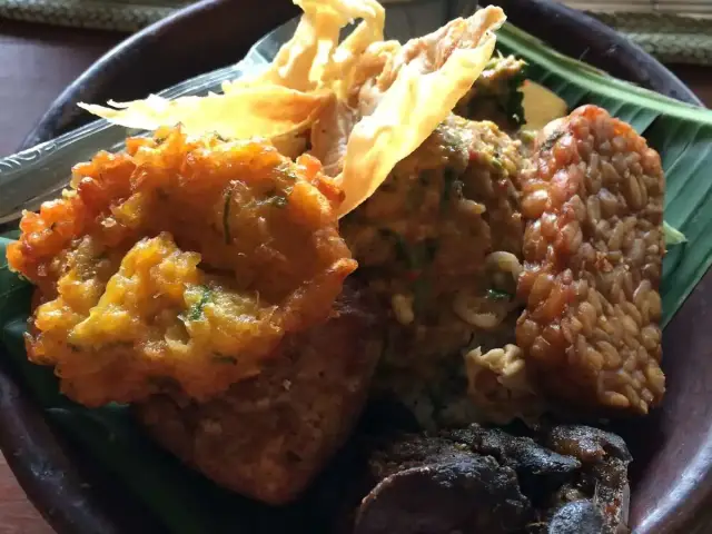 Gambar Makanan Nasi Pecel Tradisional 17