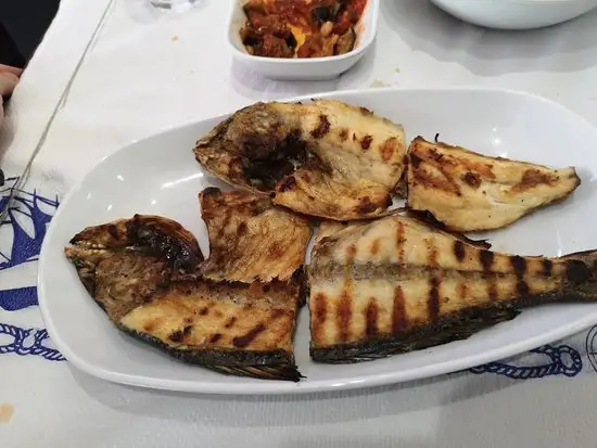 Beykoz Balık Ekmek (Muratoğlu Balıkçılık)'nin yemek ve ambiyans fotoğrafları 1