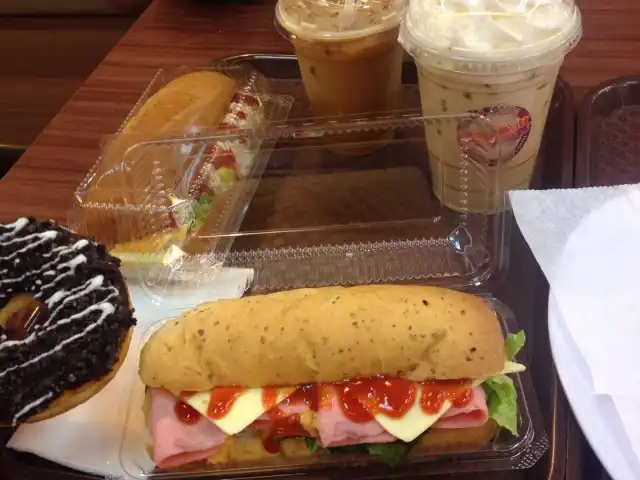 Dunkin' Donuts Food Photo 9