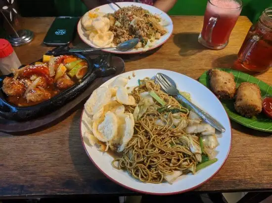 Gambar Makanan Warung Ijo 4