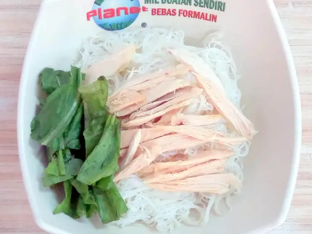 Gambar Makanan Bakmi Karet Planet 10