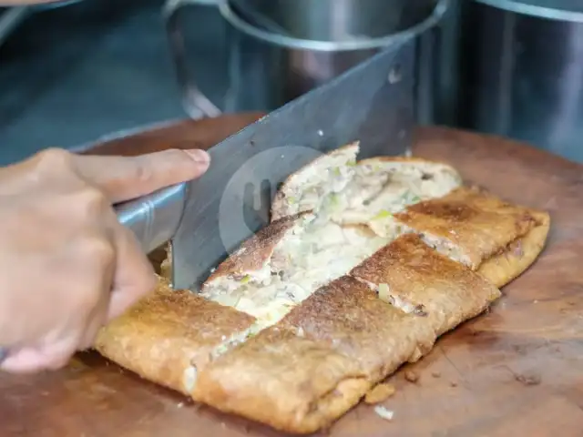 Gambar Makanan Martabak dan Terang Bulan Paris, Anyelir Raya 9