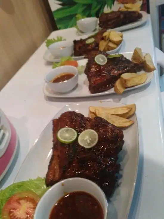 Gambar Makanan CAVERN -  Dapur Pork Ribs 15