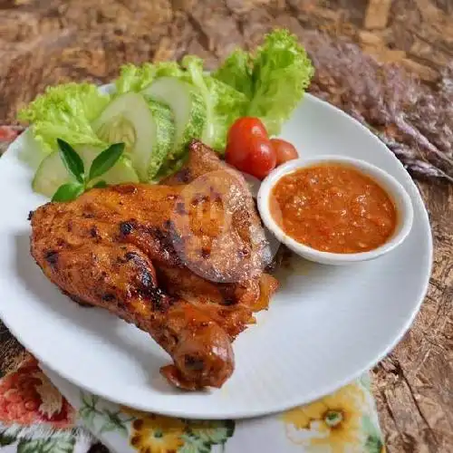 Gambar Makanan Ayam Bakar / Goreng Dahliah, Kebayoran Lama 5