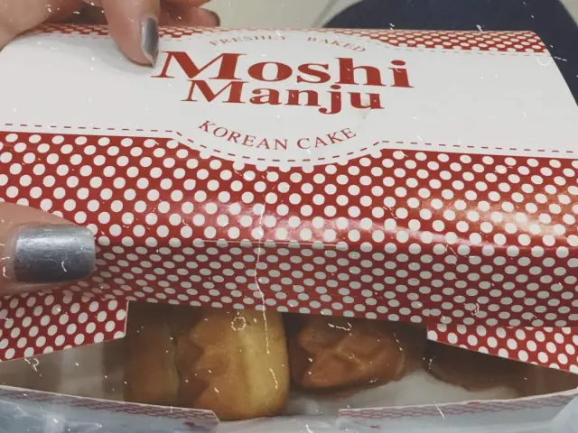 Moshi Manju Food Photo 6