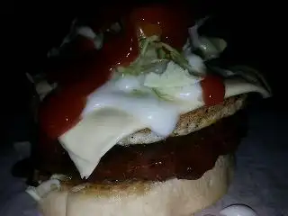 Burger Shakira SEDAP Food Photo 2