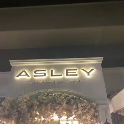Asley Accessories & Cafe