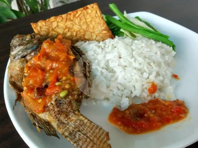 Gambar Makanan Waroeng Pelangi, Pariwisata 2