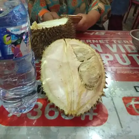 Gambar Makanan Durian Pelawi 19