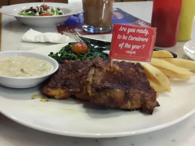 Gambar Makanan Steak Hotel by Holycow! 11