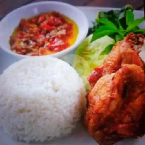 Gambar Makanan Pecel Ayam & Lele Mpo Wina, Komplek Villa Mutiara 3