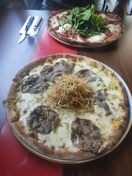 Frizzante Pizzeria'nin yemek ve ambiyans fotoğrafları 4