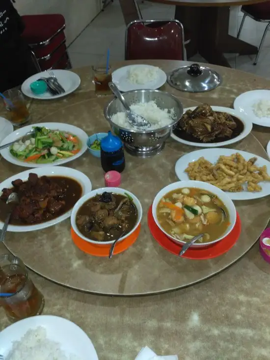 Gambar Makanan Rumah Makan "Mr. AHAU" 2