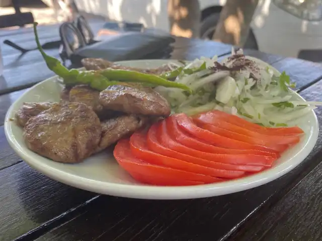 Köfteci Salih Usta'nin yemek ve ambiyans fotoğrafları 1