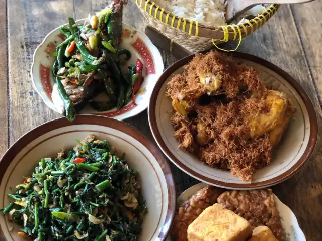 Gambar Makanan Warung Makan Putri Gunung Baturraden 5