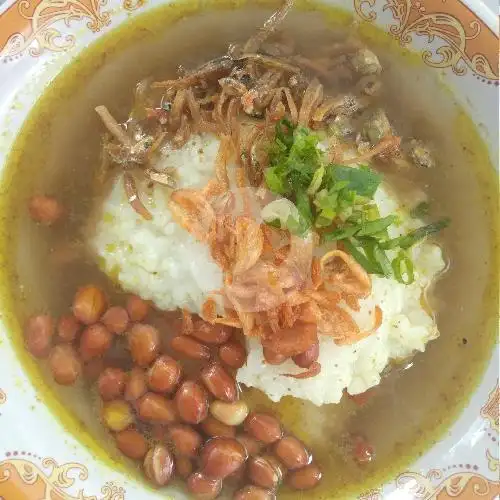 Gambar Makanan Nasi Kuning/Uduk, Bubur & Soto Iga Warung Santai, Pontianak Selatan 6