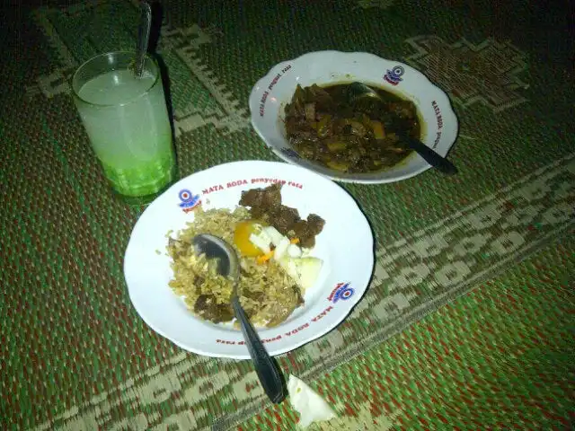 Gambar Makanan Nasi Goreng Babi Papilon 3