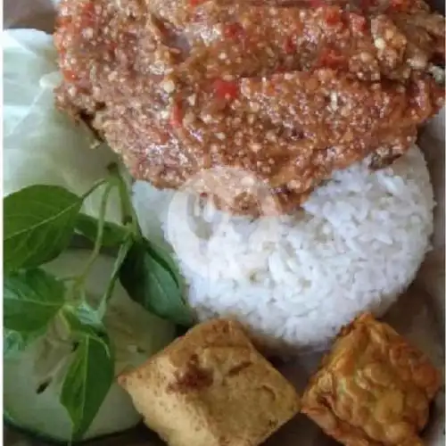 Gambar Makanan Ayam Gepuk Pak Gembus Entrop 4