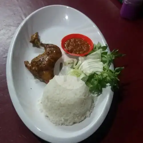 Gambar Makanan Warung Rindu Pecel Lele, Jl Tanah Merdeka 1