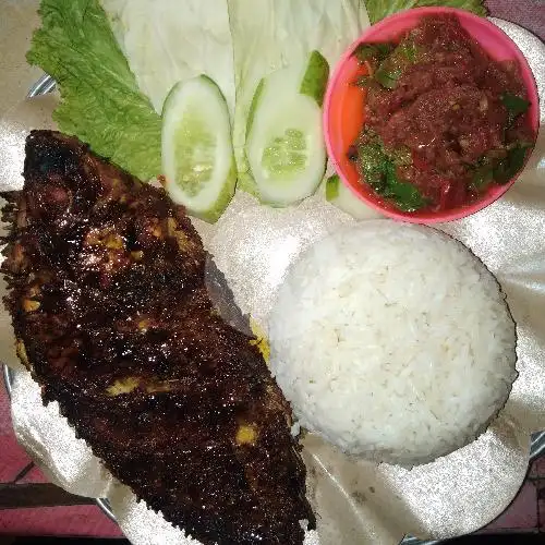 Gambar Makanan Ayam bakar Sambel Kemangi Munjul 20