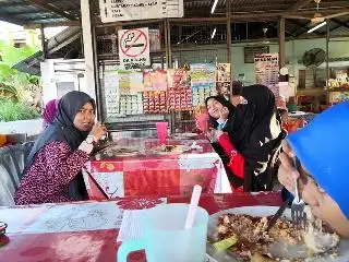 Gerai Pak Andak Sarapan Pagi & Nasi Campur