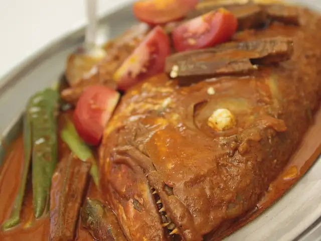 Jothy's Fish Head Curry and Banana Leaf Restaurant Food Photo 2