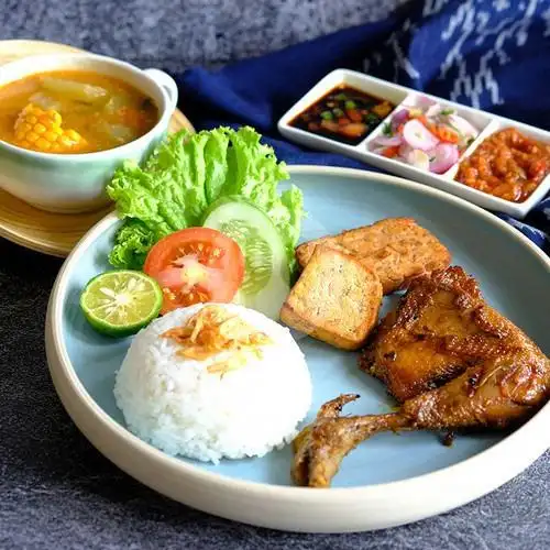 Gambar Makanan Ayam Taliwang Bali, Emporium Pluit 9