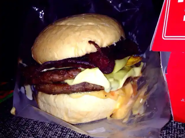 Gambar Makanan Blenger Burger 14