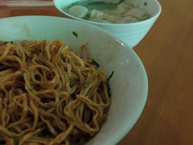 Gambar Makanan Mie Baso Pangsit Miskam 2